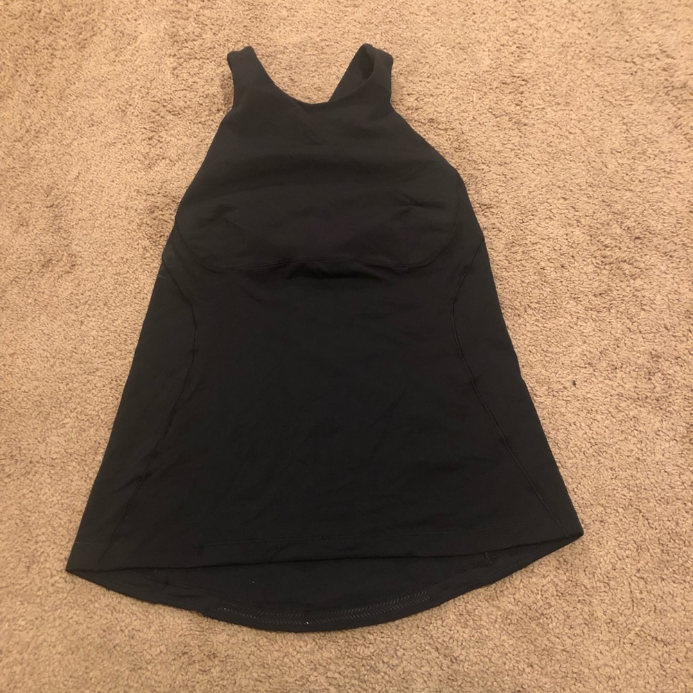 Lululemon workout tank